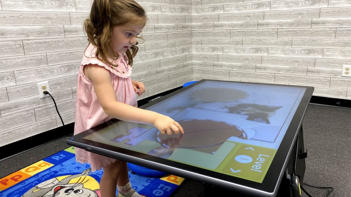 Clear-Touch-mini-convertible-stand The Clear Touch Mini Convertible Stand is designed exclusively for Clear Touch 7000 Series panels.